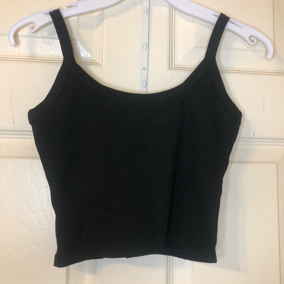 Summer Ribbed Black Cami semi Crop top tank - Picture 2 of 6